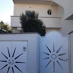 Chiara's