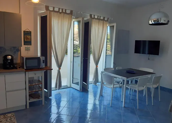 아파트 Chiara's *